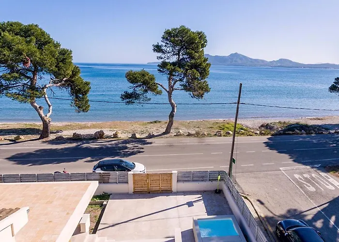 Seafront Mar I Pins By Sealand Villa